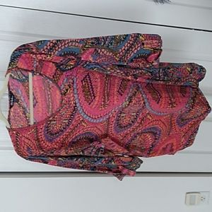 Vibrant Ulla Popken 3x top.  3/4 sleeves